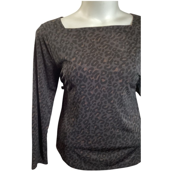 Ann Taylor Leopard Print Blouse in Black and Brown, Stretch, Plus Size 2XL - Picture 3 of 8